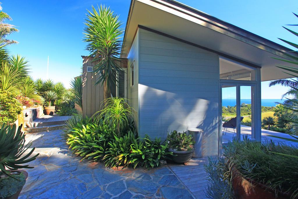 Nikau Apartments Waiheke Island Onetangi Экстерьер фото